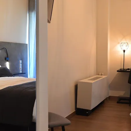 Hotel Alexakis & Loutra Ipatis