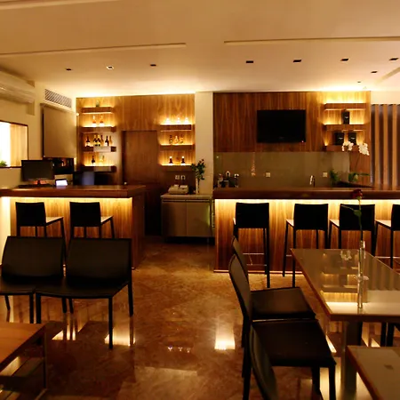Otel Alexakis &