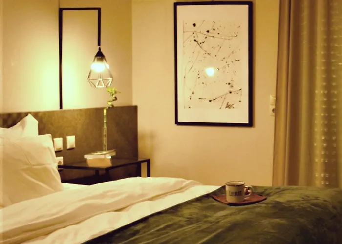 Alexakis & Ξενοδοχείο