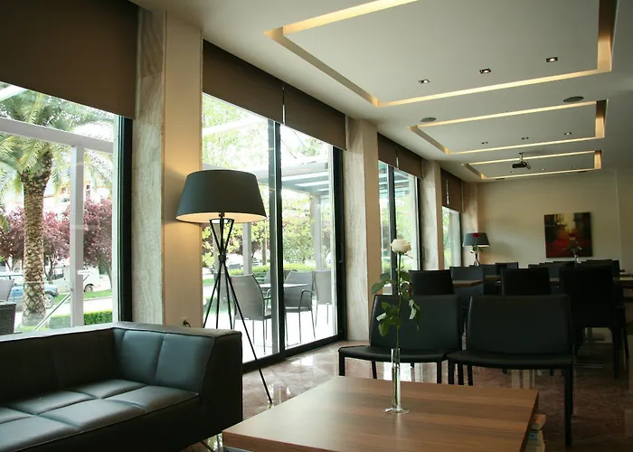 Alexakis & 3* Λουτρά Υπάτης