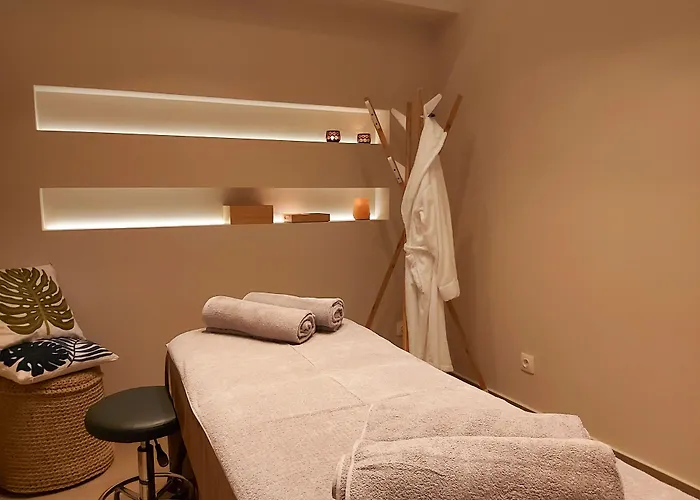 Ξενοδοχείο Alexakis & 3*